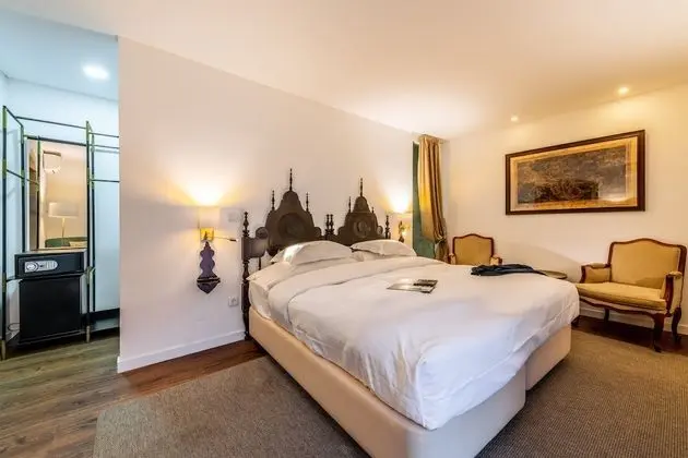Superior Tek Büyük veya İki Ayrı Yataklı Oda (Castle)