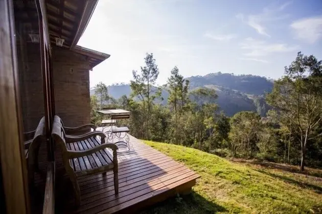 Deluxe Tek Büyük Yataklı Oda, Dağ Manzaralı, Bahçeli