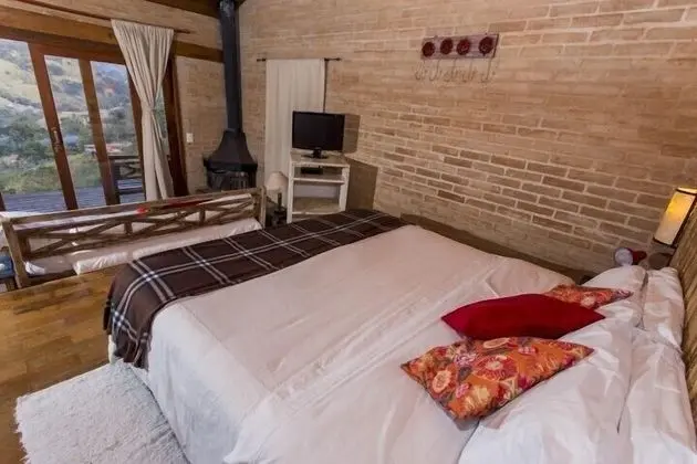 Superior Tek Büyük veya İki Ayrı Yataklı Oda, Dağ Manzaralı, Bahçeli