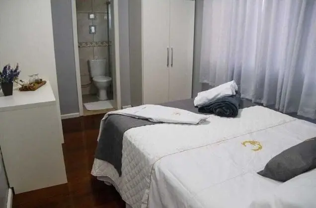 Tek Büyük Yataklı Oda