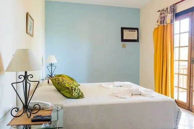 Standard Tek Büyük Yataklı Oda