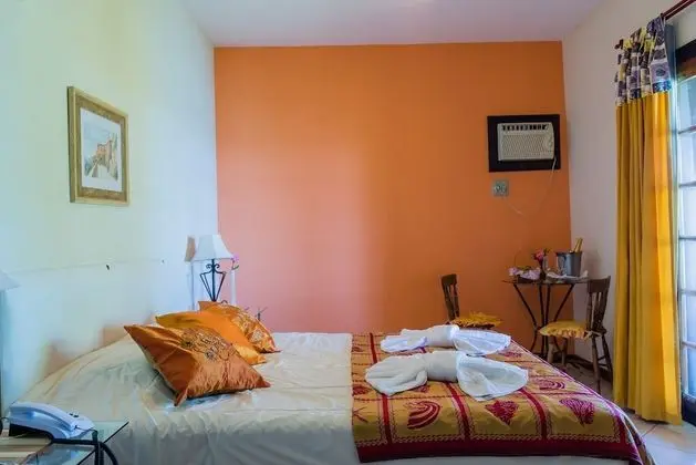 Standard Üç Kişilik Oda