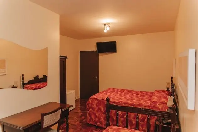 Oda, 1 Çift Kişilik Yatak, Sigara İçilmez