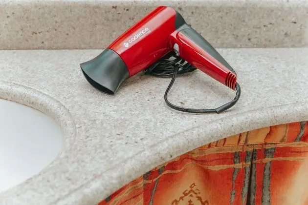 Oda, 1 Çift Kişilik Yatak, Sigara İçilmez