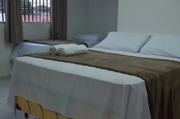 Üç Kişilik Oda