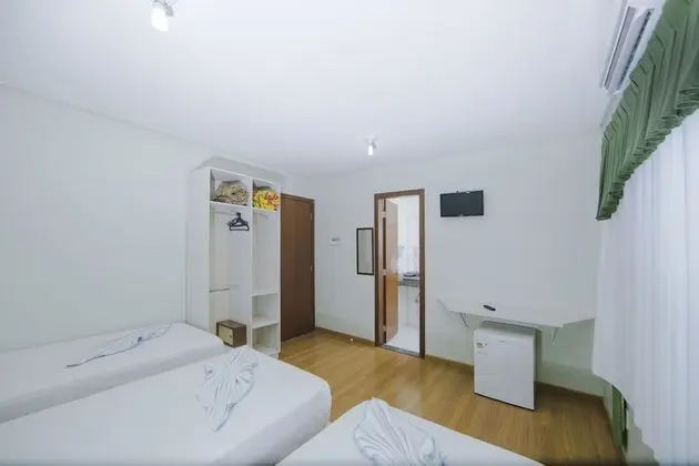 Üç Kişilik Oda
