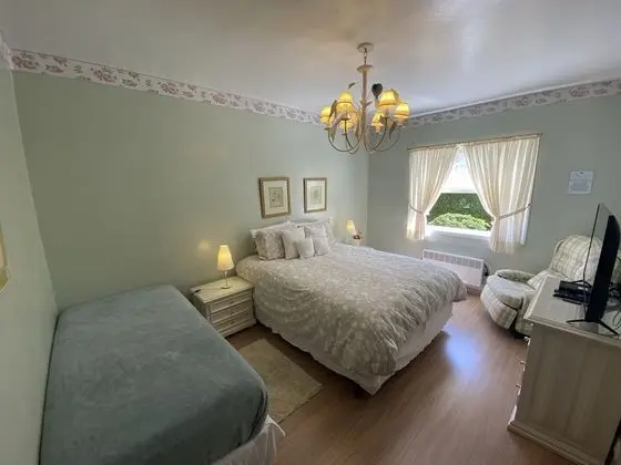 Tek Büyük Yataklı Oda