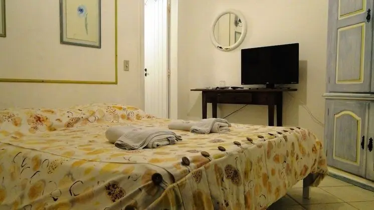 Standard Tek Büyük Yataklı Oda