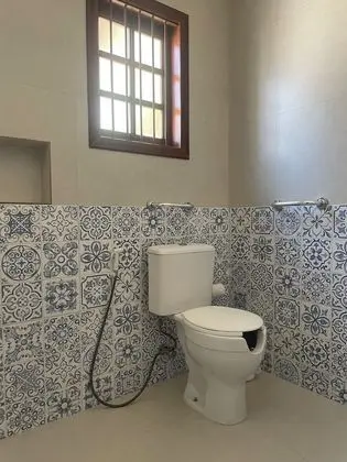 Engellilere uygun banyo