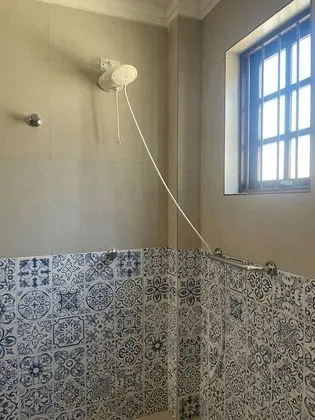 Engellilere uygun banyo