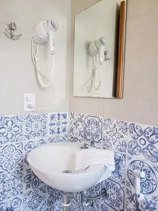 Standard Üç Kişilik Oda