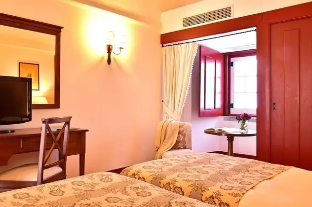 Superior Tek Büyük Yataklı Oda, Bahçe Manzaralı