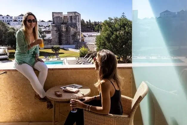 Superior Tek Büyük veya İki Ayrı Yataklı Oda