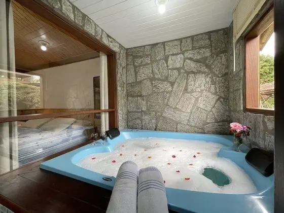 Romantic Tek Büyük Yataklı Oda