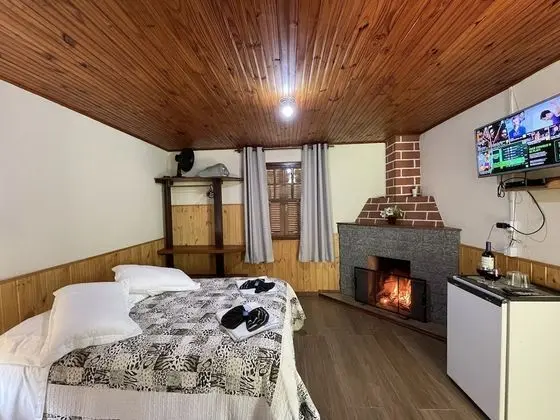 Tek Büyük Yataklı Oda