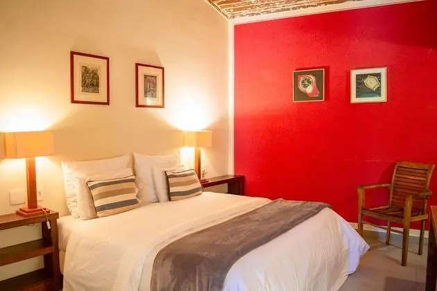 Traditional Tek Büyük veya İki Ayrı Yataklı Oda