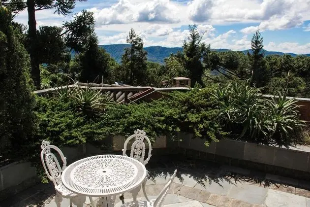 Premium Tek Büyük Yataklı Oda