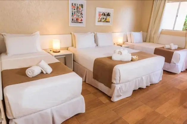 Dört Kişilik Oda, Birden Çok Yatak, Sigara İçilmez