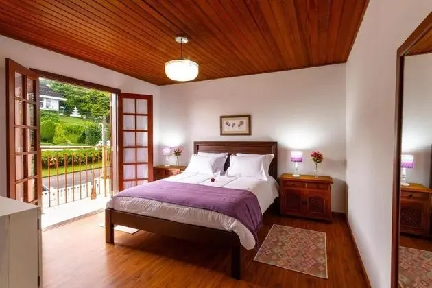 Standard Üç Kişilik Oda, Bahçe Manzaralı