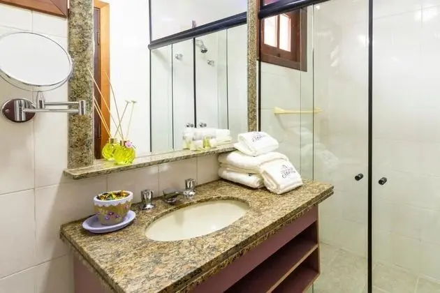 Standard Üç Kişilik Oda, Bahçe Manzaralı