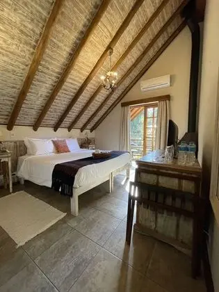 Apartamento com Lareira e Sacada