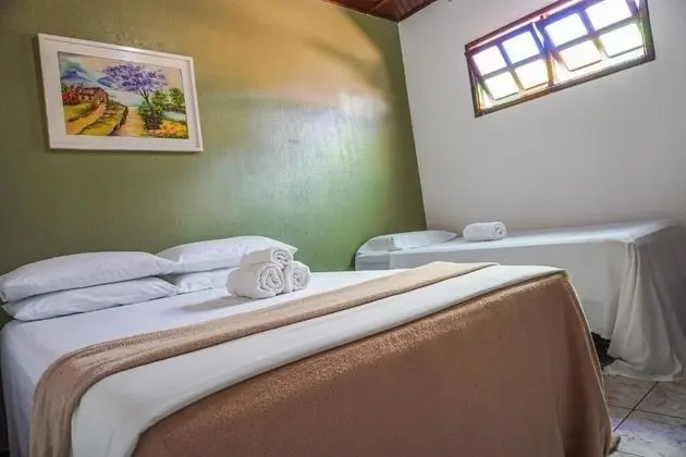 Üç Kişilik Oda, Sigara İçilmez