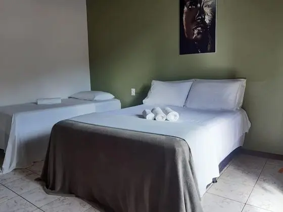 Üç Kişilik Oda, Sigara İçilmez, Balkon