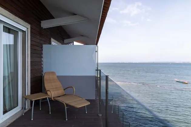 Superior Tek Büyük veya İki Ayrı Yataklı Oda