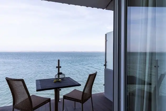 Superior Tek Büyük veya İki Ayrı Yataklı Oda