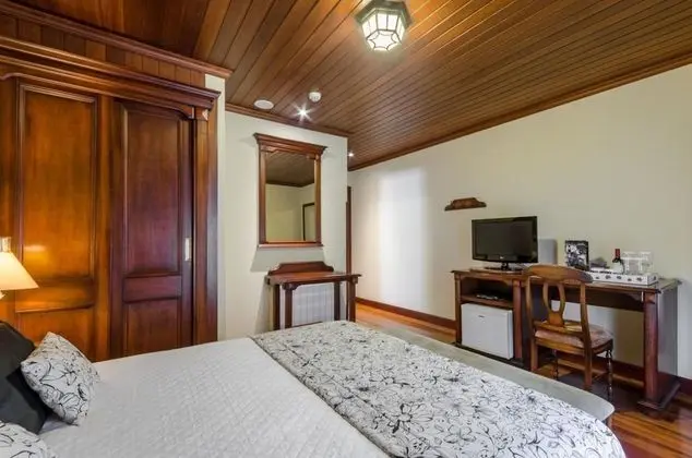 Luxury Tek Büyük veya İki Ayrı Yataklı Oda