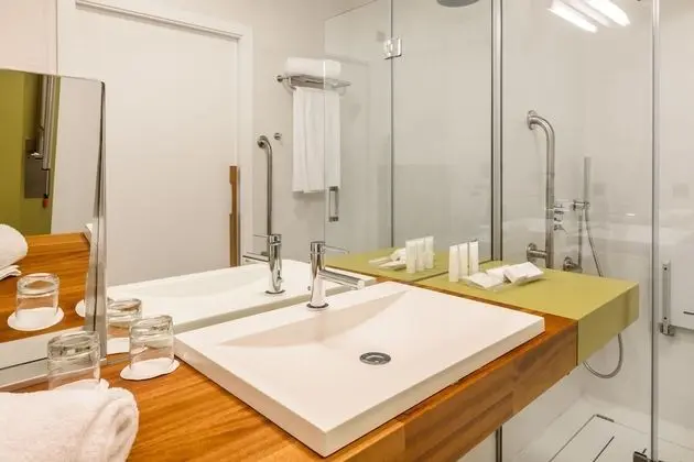 Tek Büyük Yataklı Oda (Two Beds)