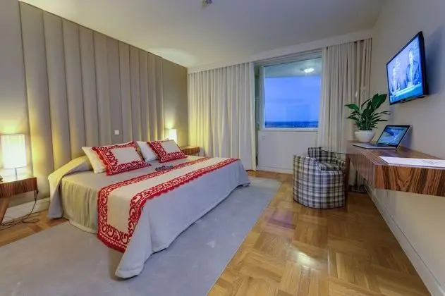 Standard Tek Büyük veya İki Ayrı Yataklı Oda