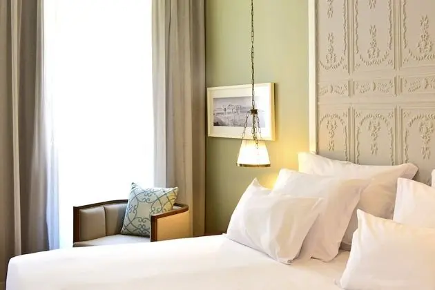 Superior Tek Büyük veya İki Ayrı Yataklı Oda