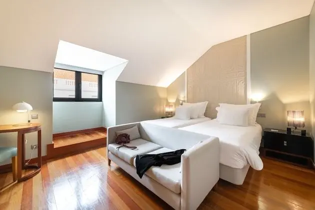 Superior Tek Büyük veya İki Ayrı Yataklı Oda