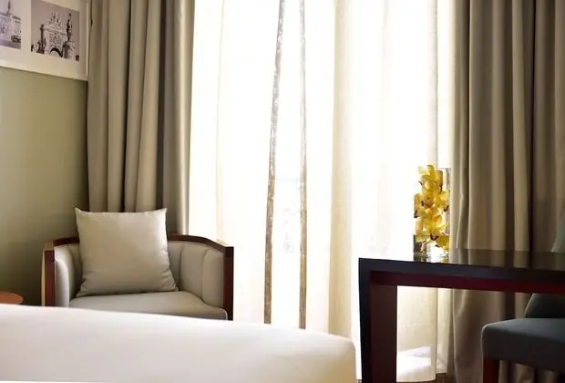 Superior Tek Büyük veya İki Ayrı Yataklı Oda