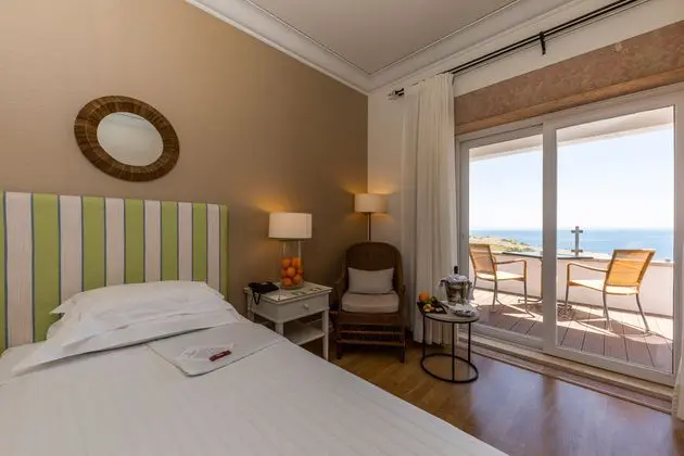 1 Çift Kişilik Veya 2 Tek Kişilik Yatak Superior Sea View