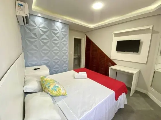 Deluxe Tek Büyük Yataklı Oda, Zemin Kat