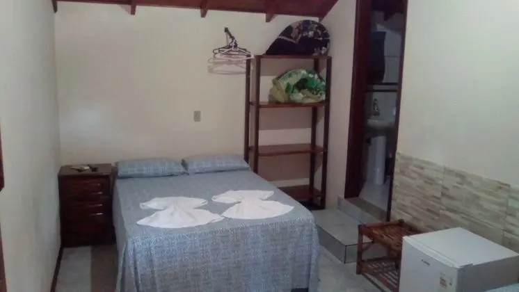Üç Kişilik Oda