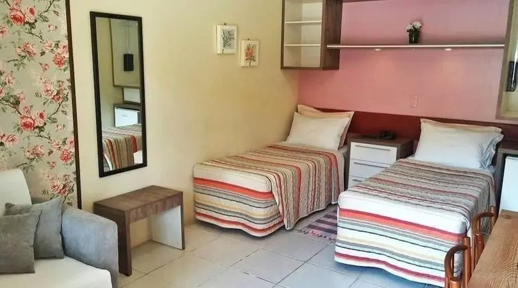 Basic Tek Büyük veya İki Ayrı Yataklı Oda