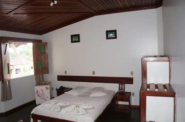 Traditional Büyük Yataklı Tek Kişilik Oda