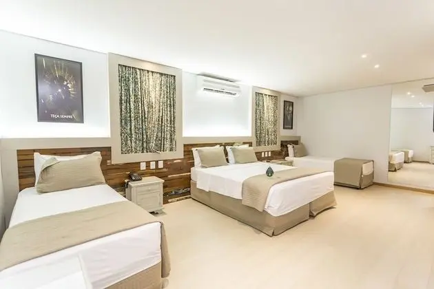 Deluxe Dört Kişilik Oda