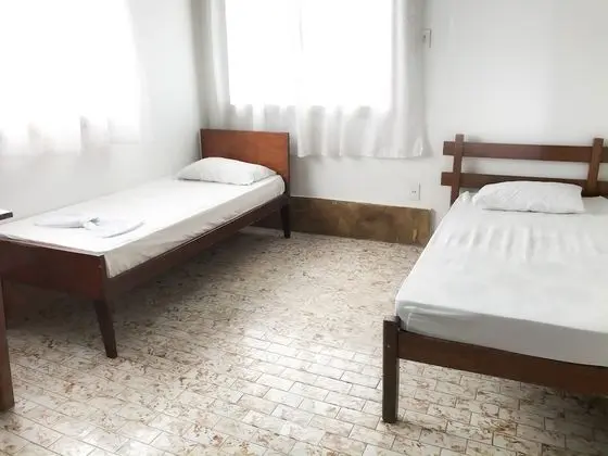 İki Ayrı Yataklı Oda (12 e 13)