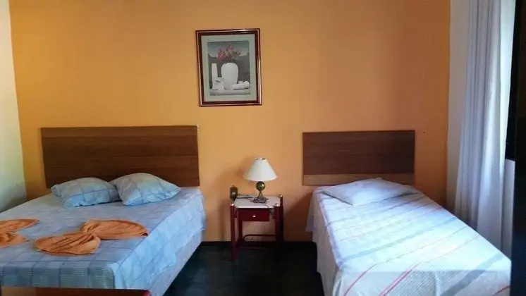 Deluxe Dört Kişilik Oda (Com Ar condicionado)