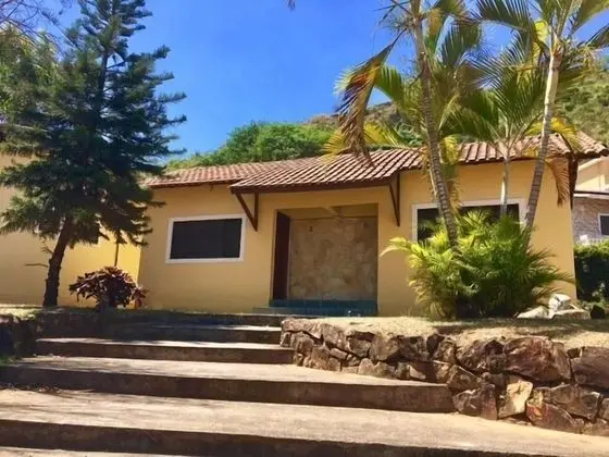 Deluxe Dört Kişilik Oda (Com Ar condicionado)