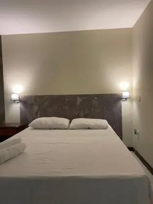 Standard Tek Büyük veya İki Ayrı Yataklı Oda, Birden Çok Yatak Odası