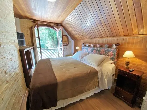 Tek Büyük Yataklı Oda, Balkon