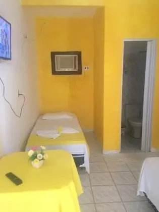 Üç Kişilik Oda
