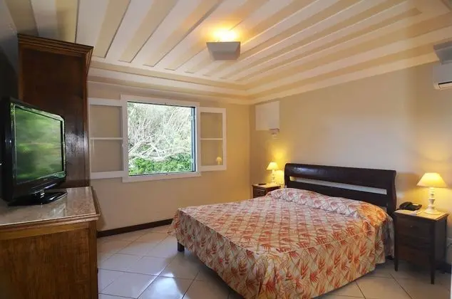 Family Oda, Bahçe Manzaralı