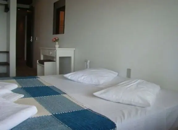 Standard Tek Büyük veya İki Ayrı Yataklı Oda