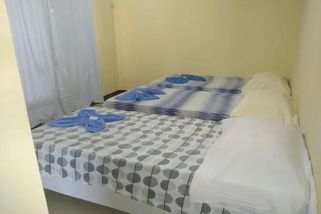 Üç Kişilik Oda, Birden Çok Yatak